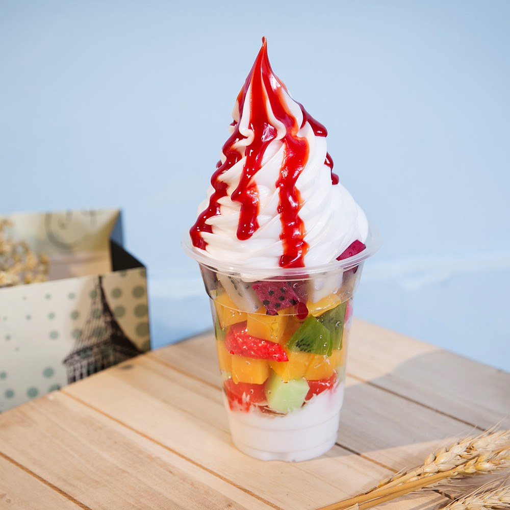 定做仿真圣代水果冰淇淋模型雪糕冰激凌甜品道具仿真水果