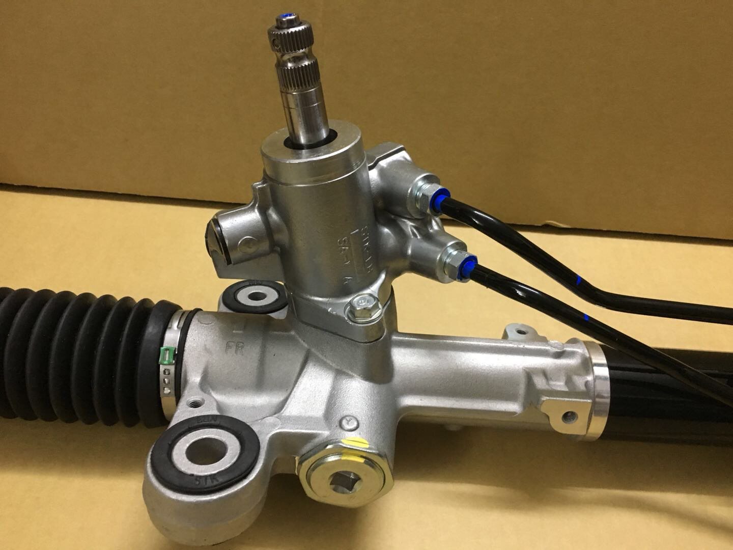 适用于本田越野crvre401-10年方向机总成日本utu方向机总成