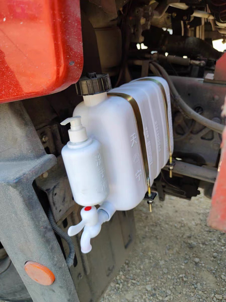 洗手货车水桶车载塑料水箱汽车壶储壶蓄方便车用水桶