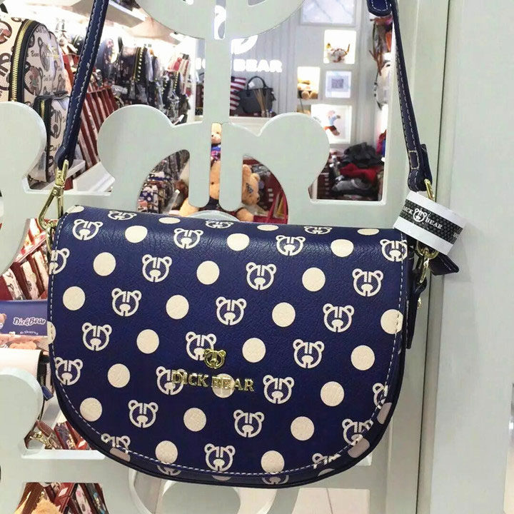 小熊女士休闲2962包斜跨单肩正品迪克熊包小熊马鞍马鞍包