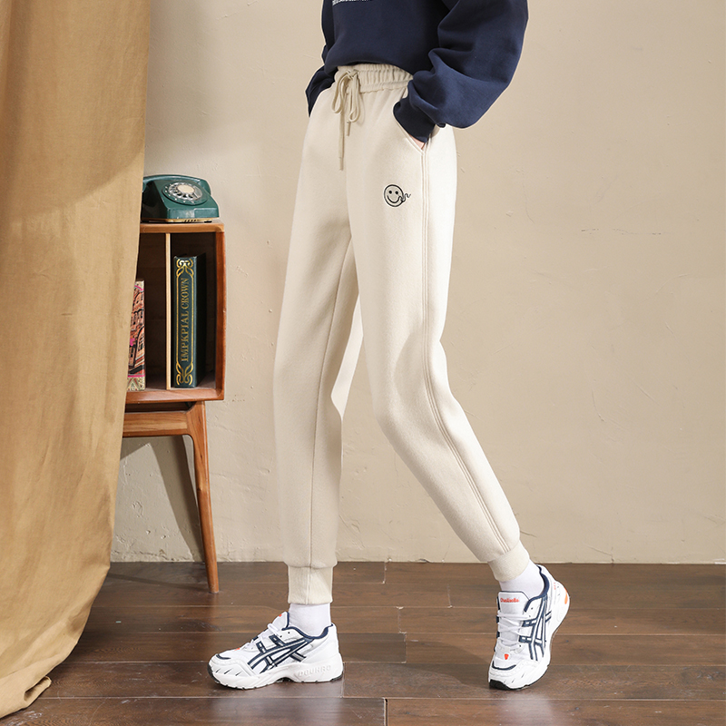 运动裤女春秋加绒裤子女裤春季宽松束脚小个子米色休闲裤时尚卫裤