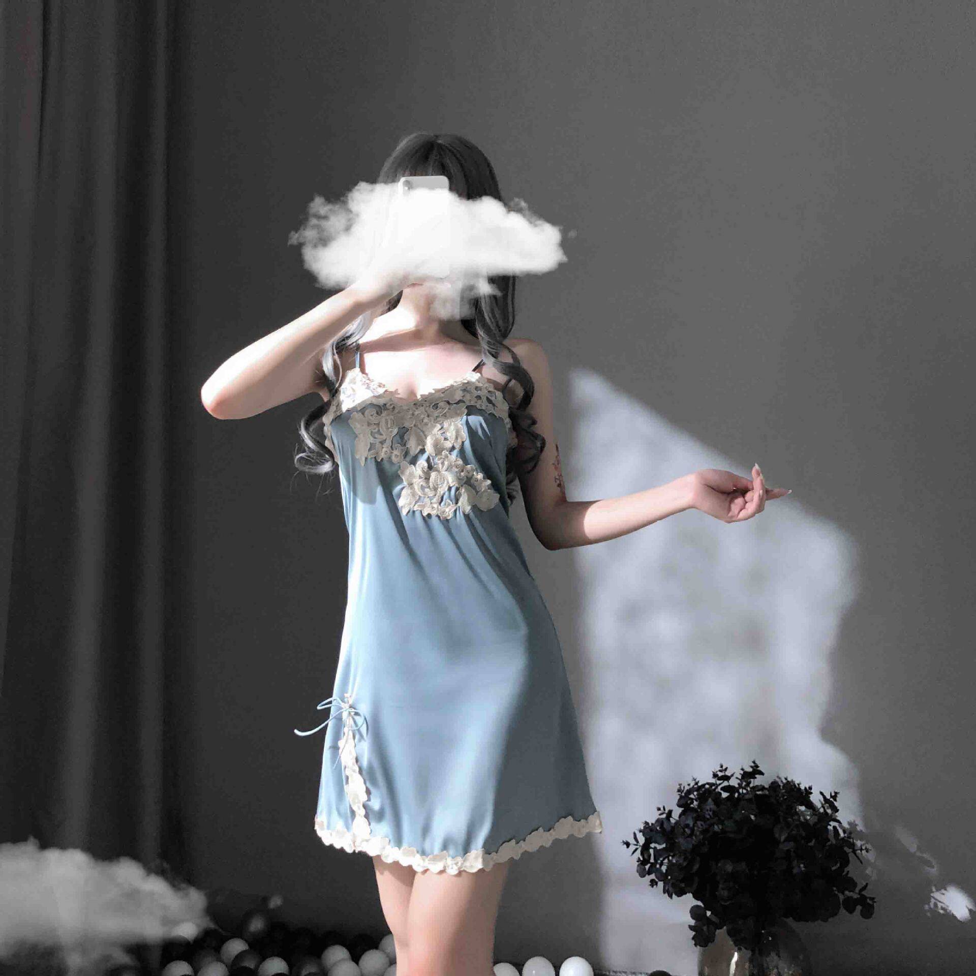 一步mini短裙床上插易短的蕾丝蜜桃轰趴衣服连衣裙