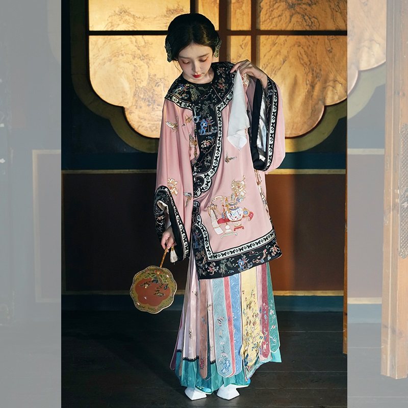 dear栗原创牡丹亭花卉百蝶清汉女装重工刺绣女袍马面裙凤尾裙