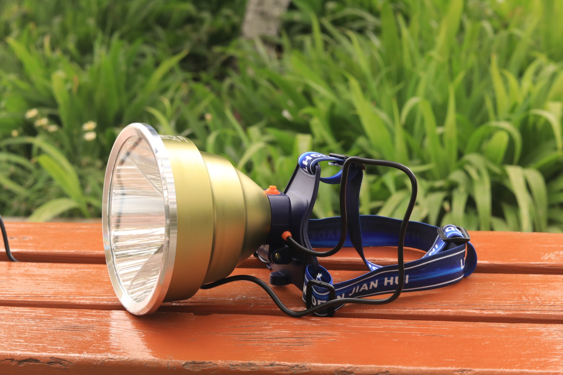 灯头12vled强光超亮p90头灯锂电池充电钓鱼头灯