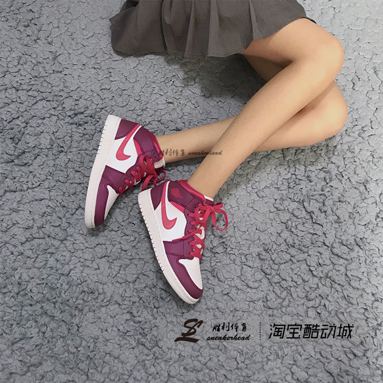airjordanmidaj1白粉白粉白情人节桃心限定女子篮球鞋