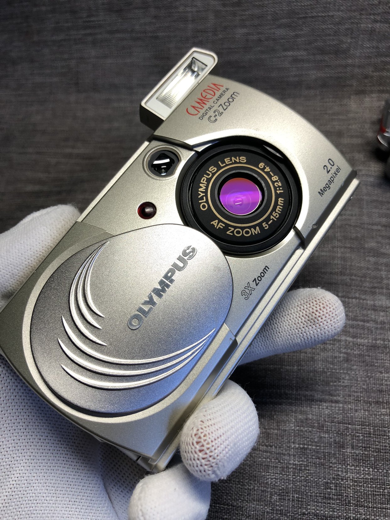 olympus奥林巴斯camediac2zoomccd胶片200w像素数码相机旁轴相机