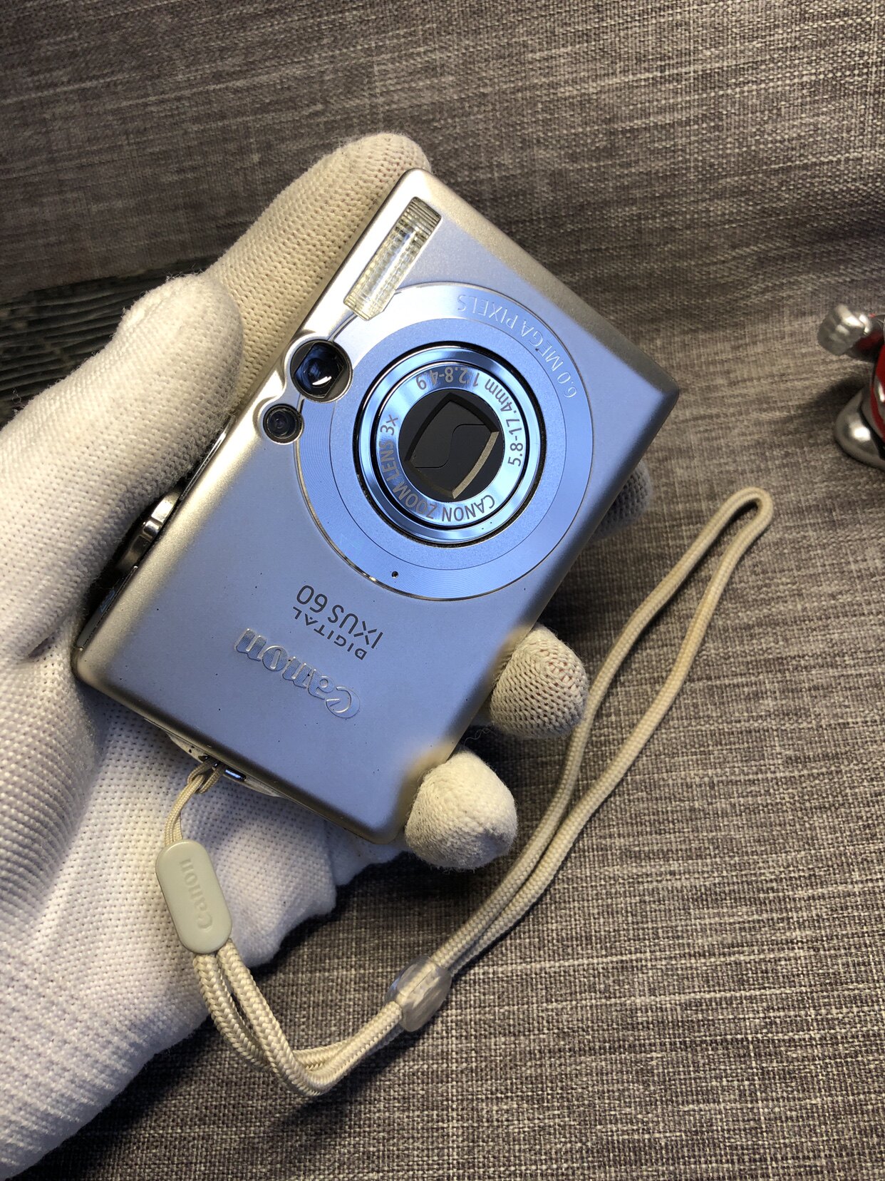 canon佳能digitalixus60ccd600w像素胶片胶卷菲林金属变焦旁轴相机