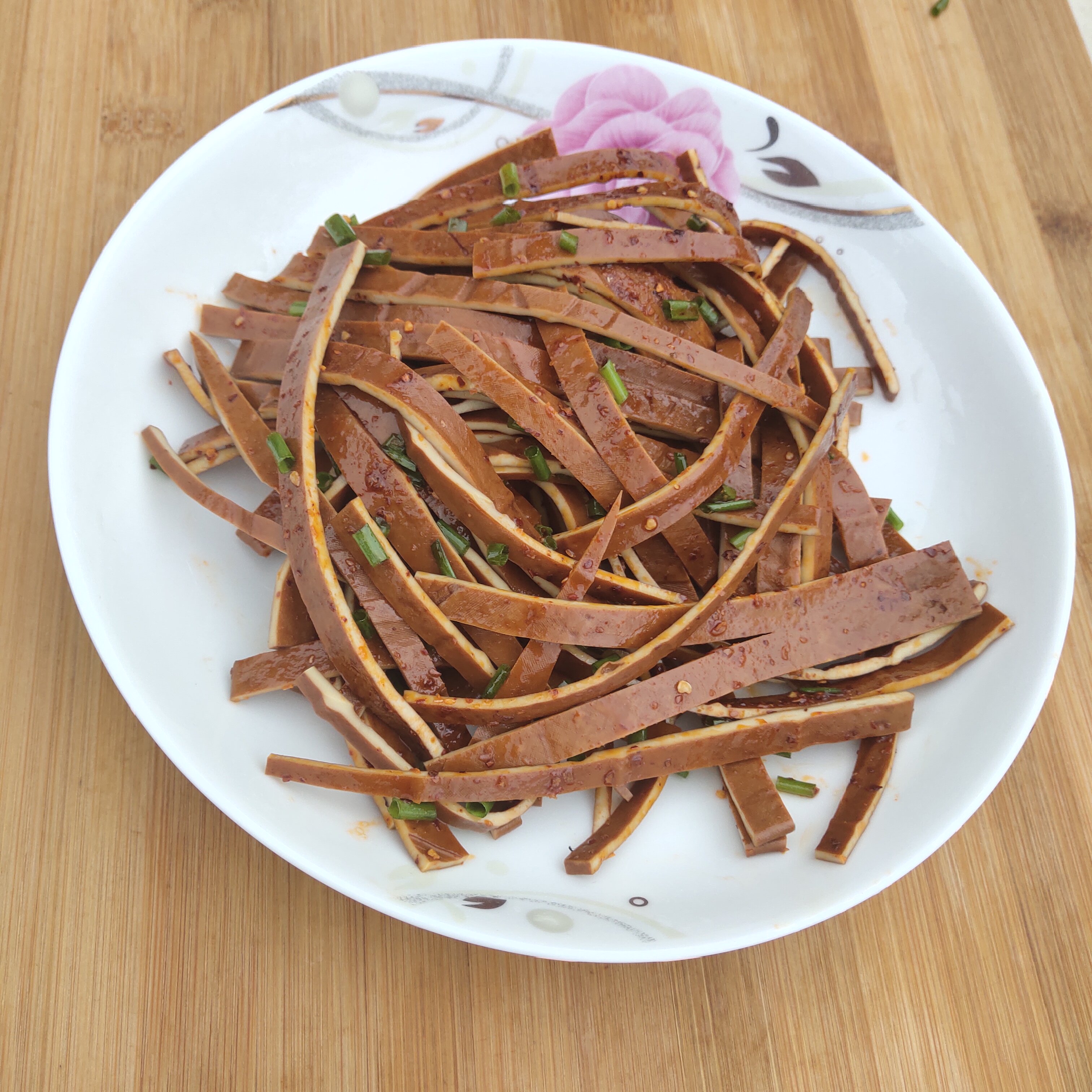 豆干广安四川特产蓥香豆腐干五香凉拌烧烤串串豆腐干