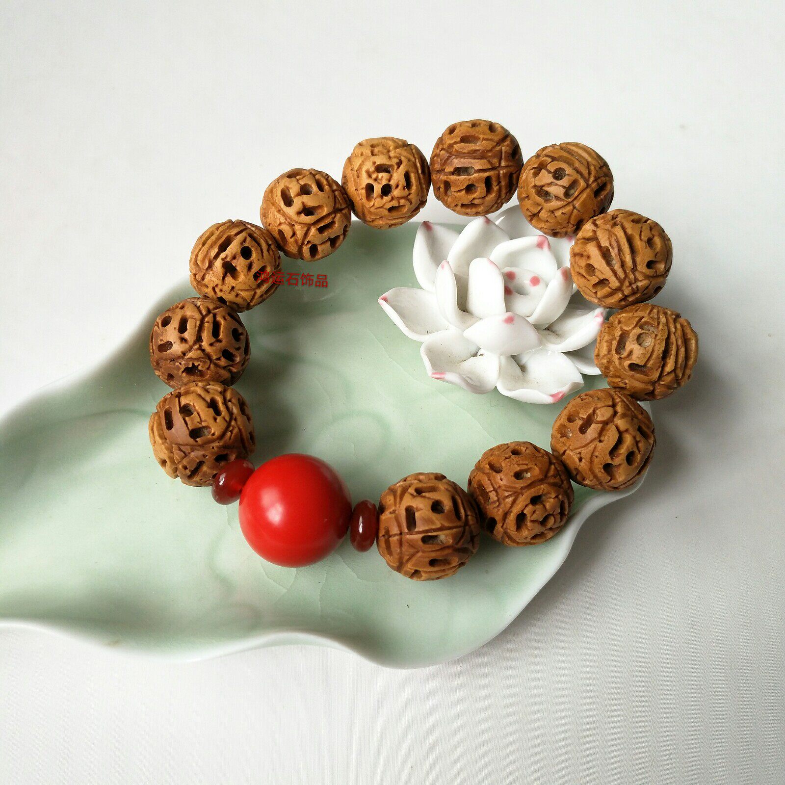 路路通桃核手串野生核桃雕刻桃胡手佛珠念珠朱砂手链