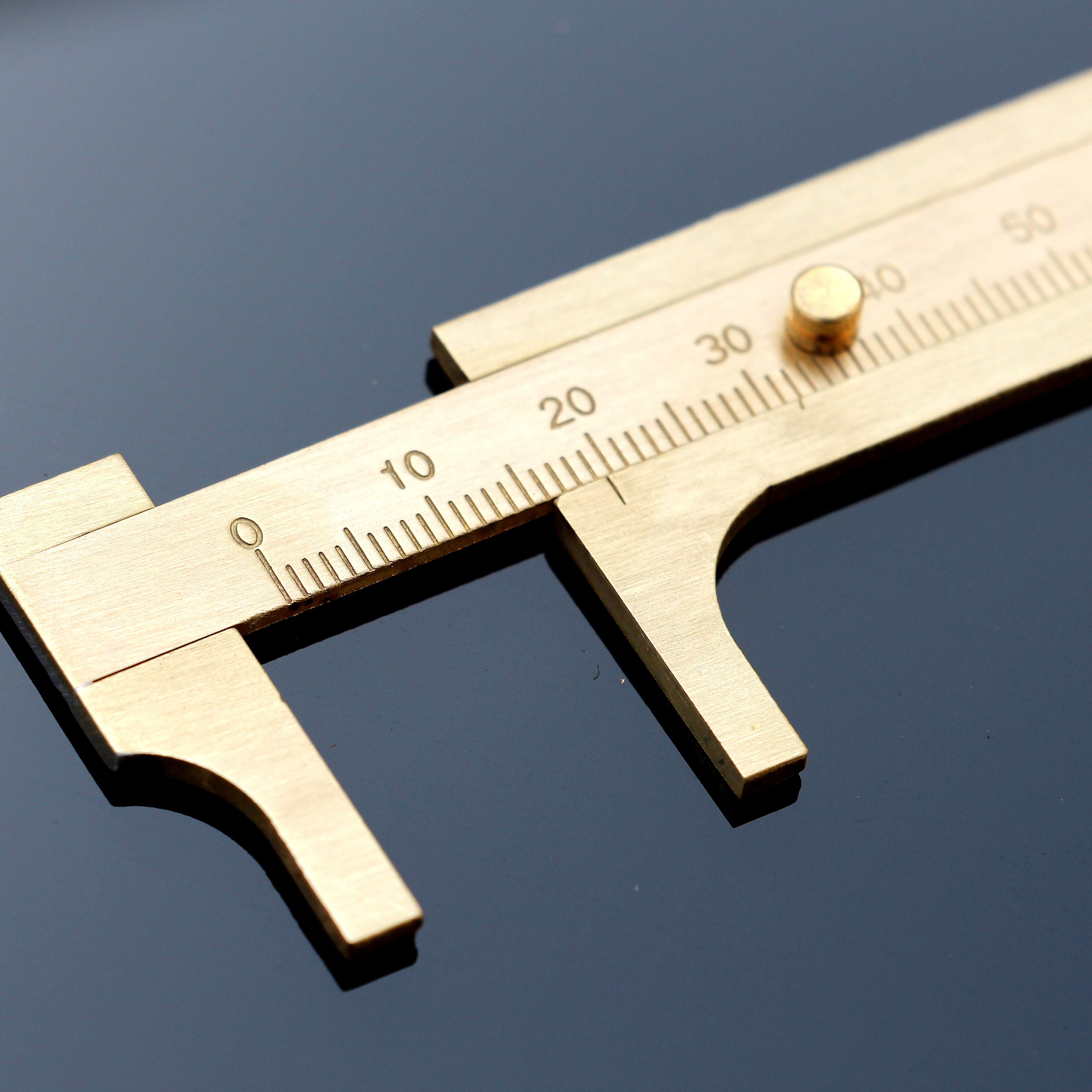 卡尺迷你送针游标卡尺文玩小卡测量核桃金刚游标卡尺