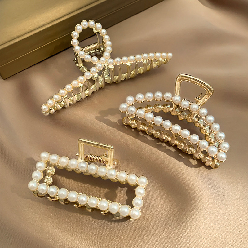 金属珍珠抓夹女韩国网红气质优雅鲨鱼夹盘发后脑勺发夹子外出发饰