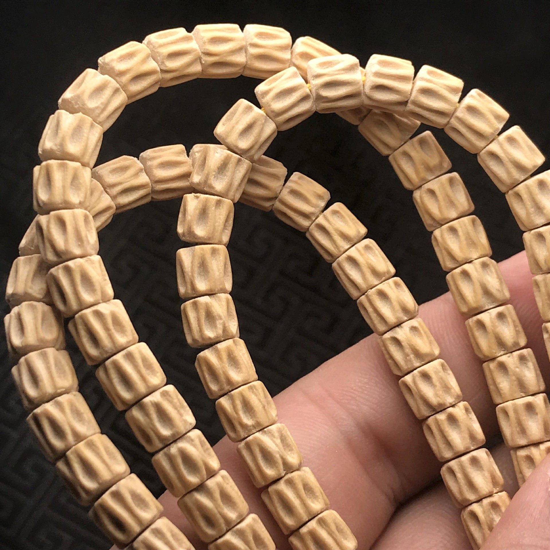 热振寺天然百香籽原雕刻手串108颗文玩佛珠念珠佛珠