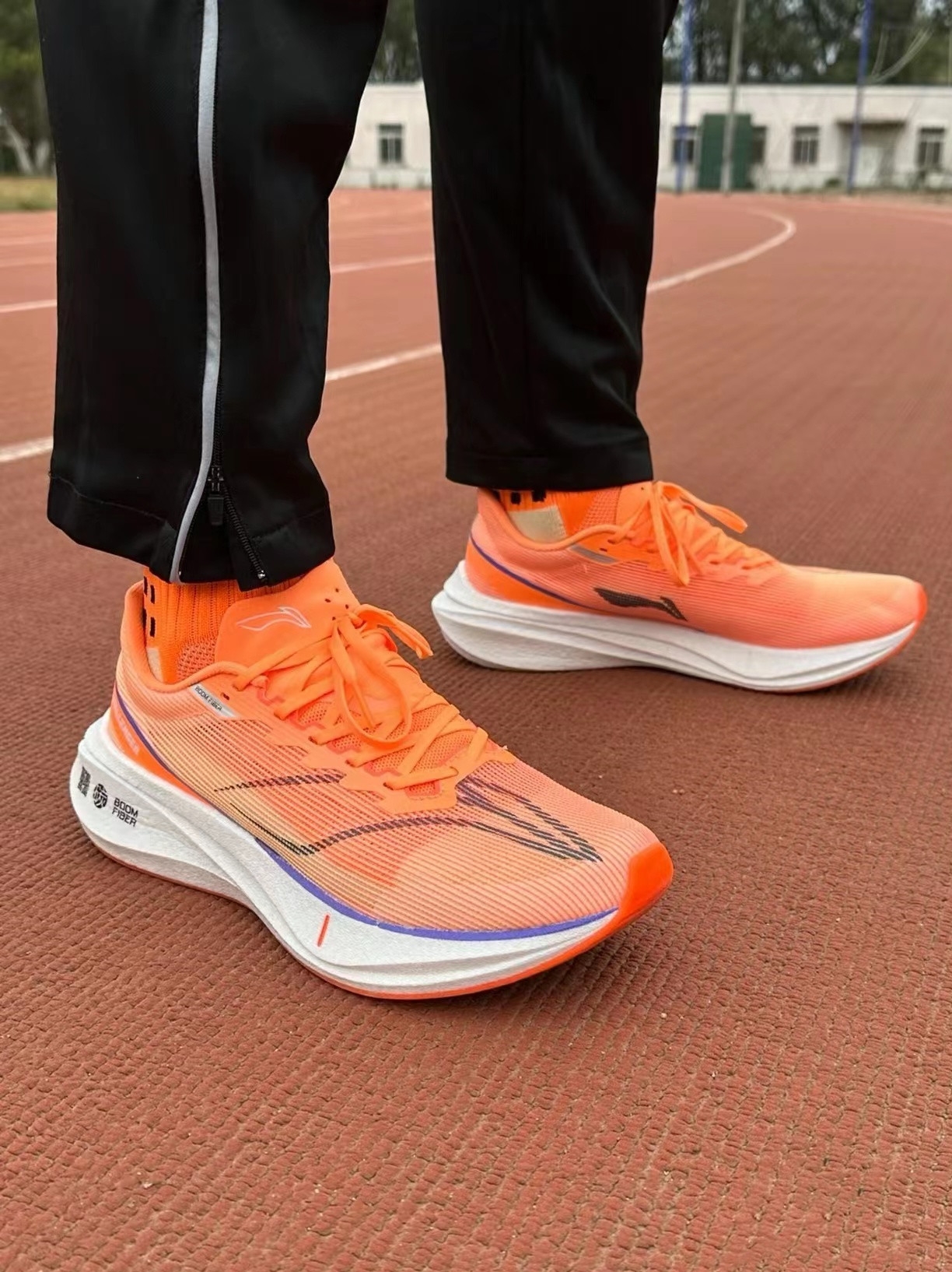 李宁飞电30challenger碳板42丝男子竞速透气防滑缓震跑鞋armt037