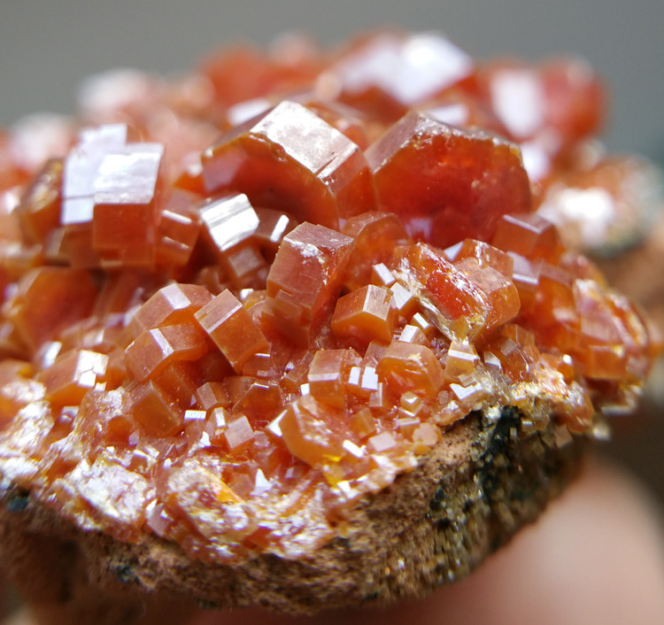 钒铅矿精品摆件矿石标本矿物晶体观赏石精品原石奇石