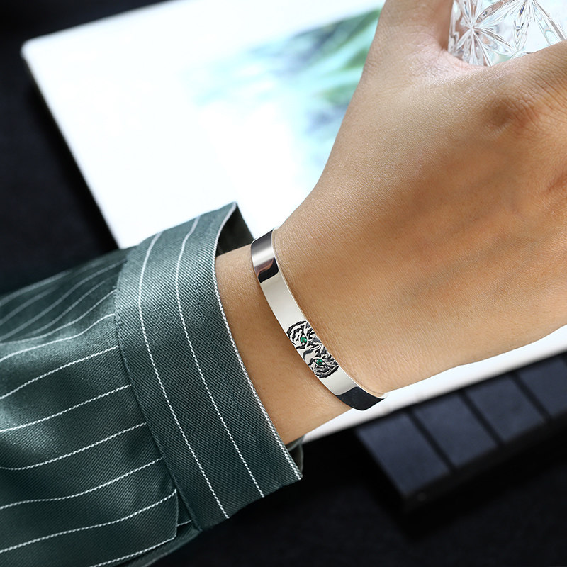 虎头图腾手镯纯银男士个性创意女款虎年本命年手镯