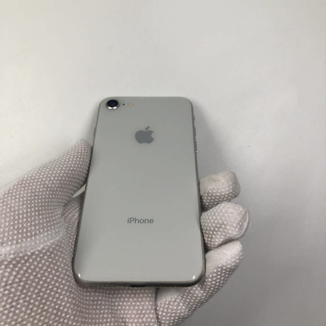 苹果appleiphone8苹果847寸二手手机64g银色60550