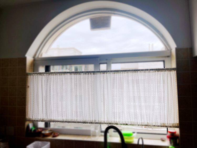 绷纱蕾丝帘淡白色下穿杆帘配用扁杆款式奥里定制窗帘