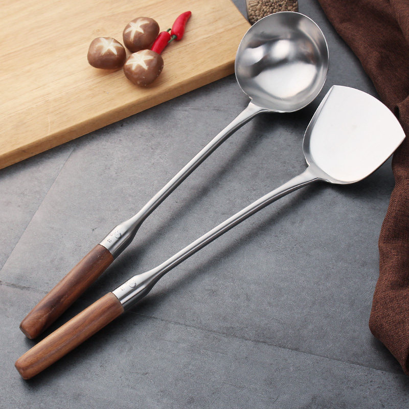不锈钢厨师专用大炒勺商用大号长柄家用厨房马勺加长饭店炒菜勺子