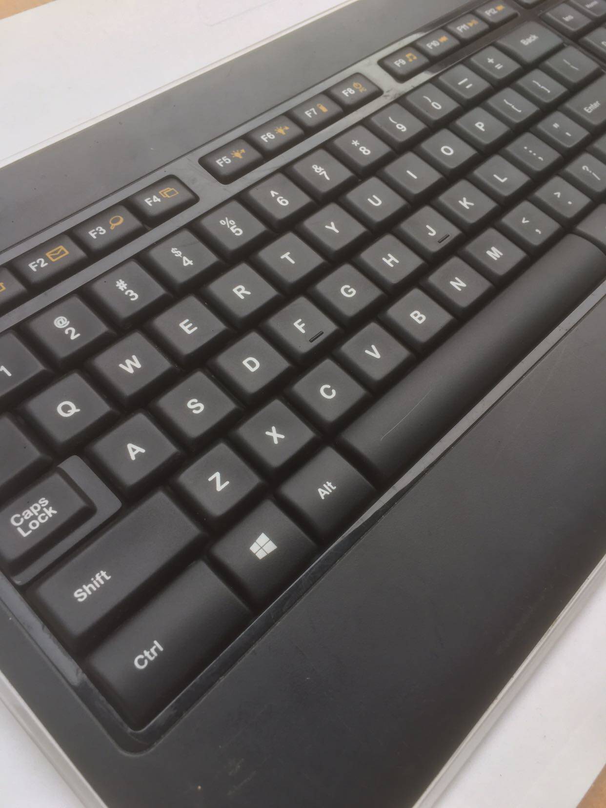 罗技原装正品k800键盘高端办公游戏无线优联键盘