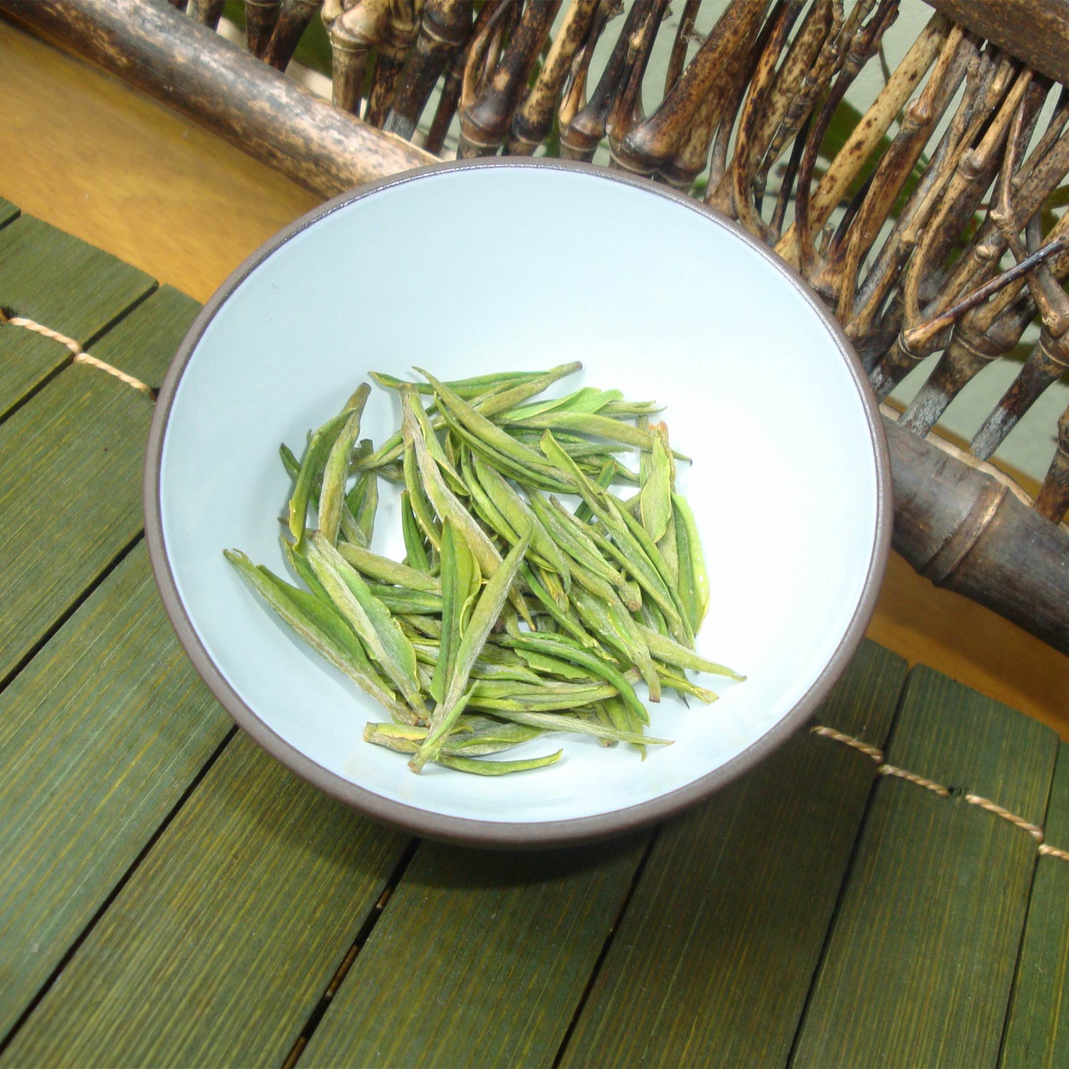 2020年原产地50克珍稀高山溪龙茶叶新茶明白茶叶安吉安吉白茶