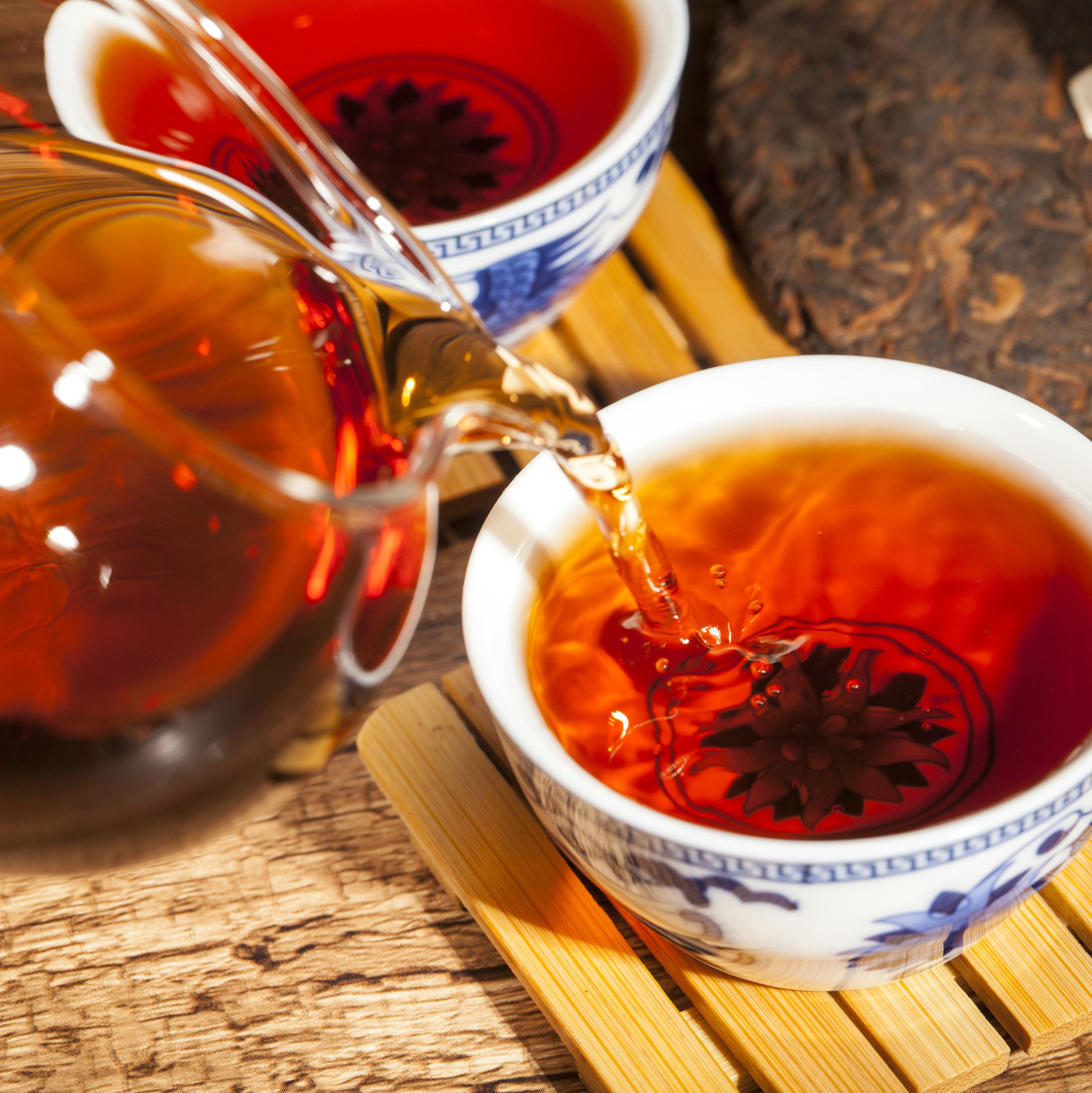 中茶红印勐海普洱茶熟茶陈年老茶2004年红丝带老熟茶干仓七子饼茶