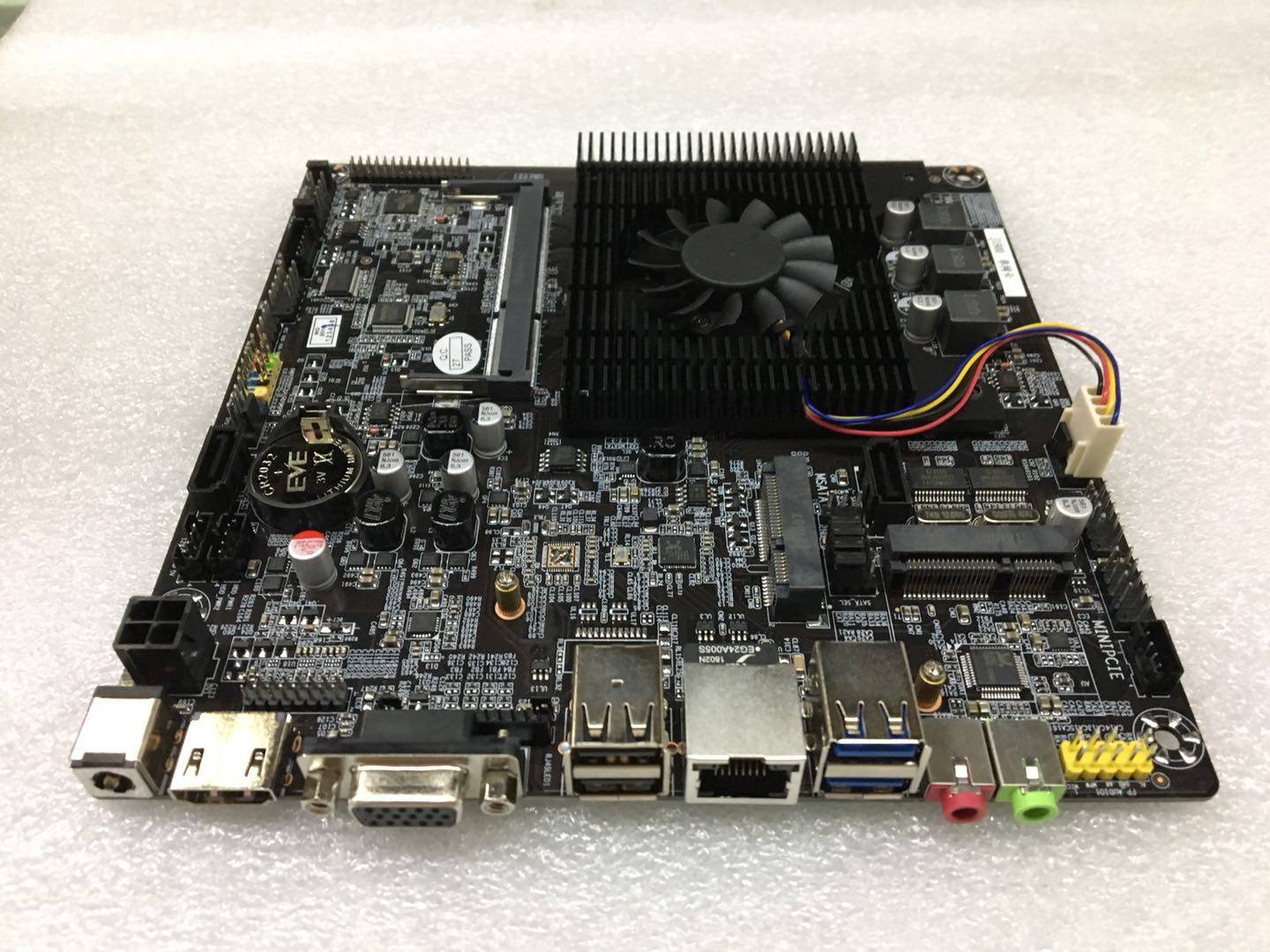 现货豆希j1900四核迷你itx一体机工控主板hdmi主板