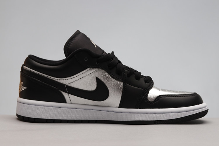 哄哄airjordanlowaj1silvertoe黑银篮球球鞋篮球鞋