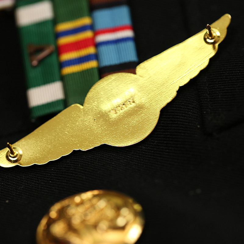 银色ac飞行员胸章机组成员礼服制服徽章章军金属勋章