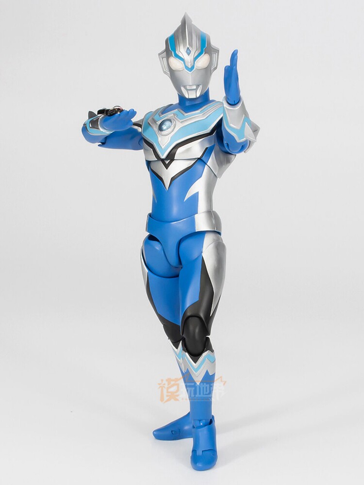 奥特曼现货万代限定shf泰迦fuma风马成品手办手办