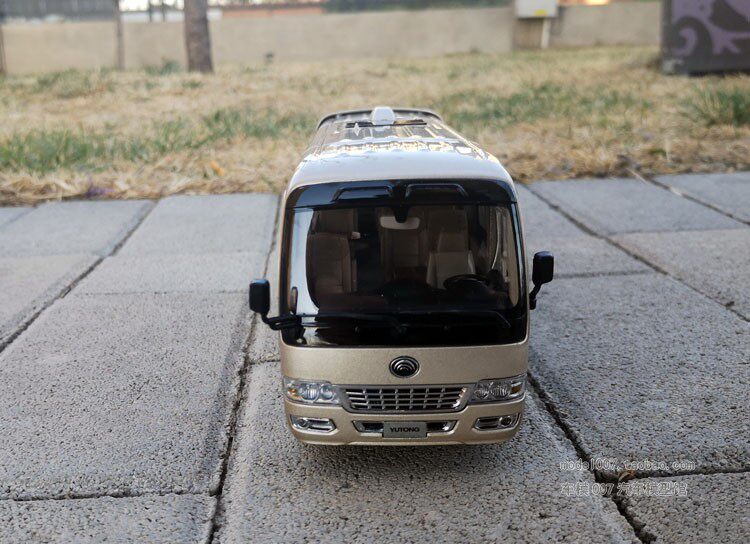 宇通t7中巴商务车原厂客车通考斯特巴士模型车模