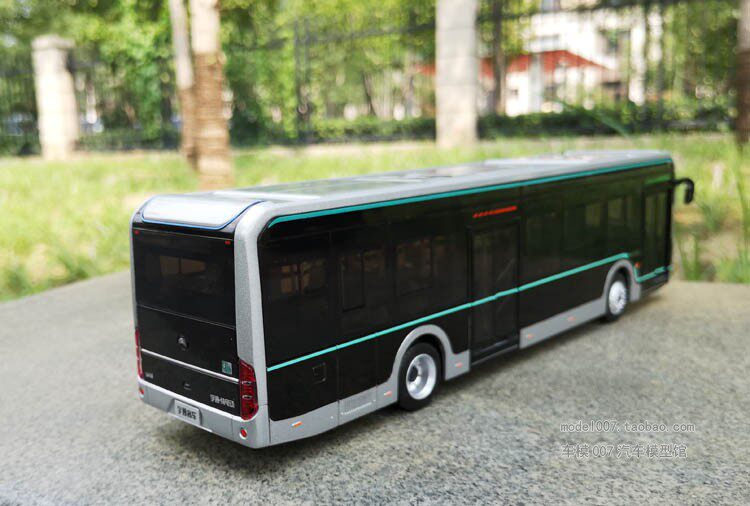 原厂宇通客车模型u12黑金刚上海公交电动巴士合金车