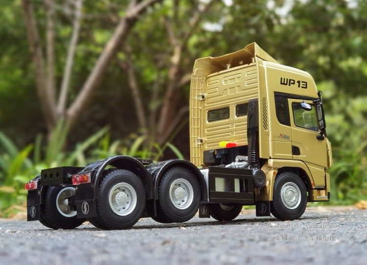 原厂陕汽德龙124德龙x3000拖头wp13牵引车重卡车模型