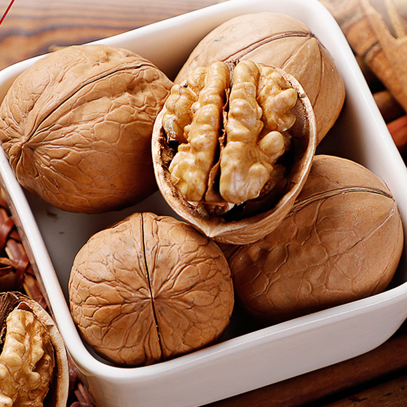 绿岭手剥烤核桃1000g奶油五香蜂蜜好酥脆纸皮熟核桃