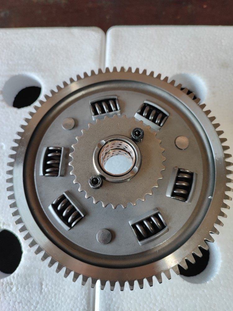 总成适用贝纳利蓝宝宝龙bj300tnt300小黄黄龙离合器大鼓摩托车离合器