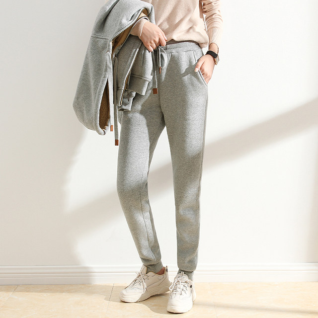 Plus velvet sports pants female thickened autumn and winter lamb velvet pants set large size loose buckle cotton pants wearing pants Plus velvet sports pants female thickened autumn and winter lamb velvet pants set large size loose buckle cotton pants wearing pants