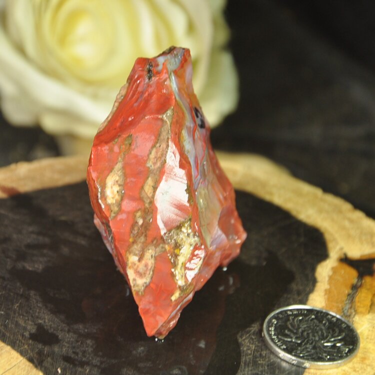 天然北票战国红缟玛瑙原石鸡血血红肉料辽宁摆件