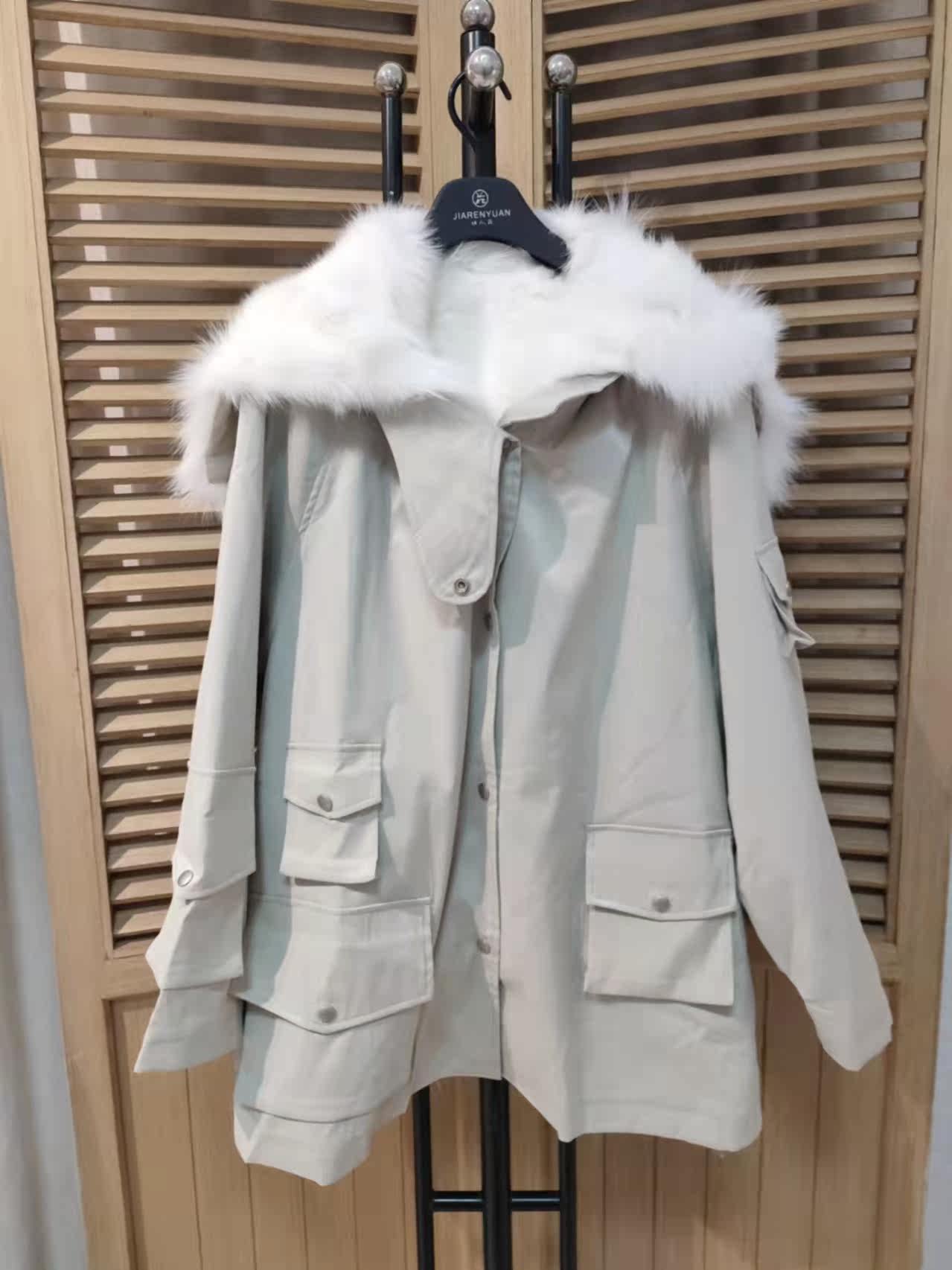 mixmax女装专柜国内代购2020秋620320872两件套派克皮草外套2699