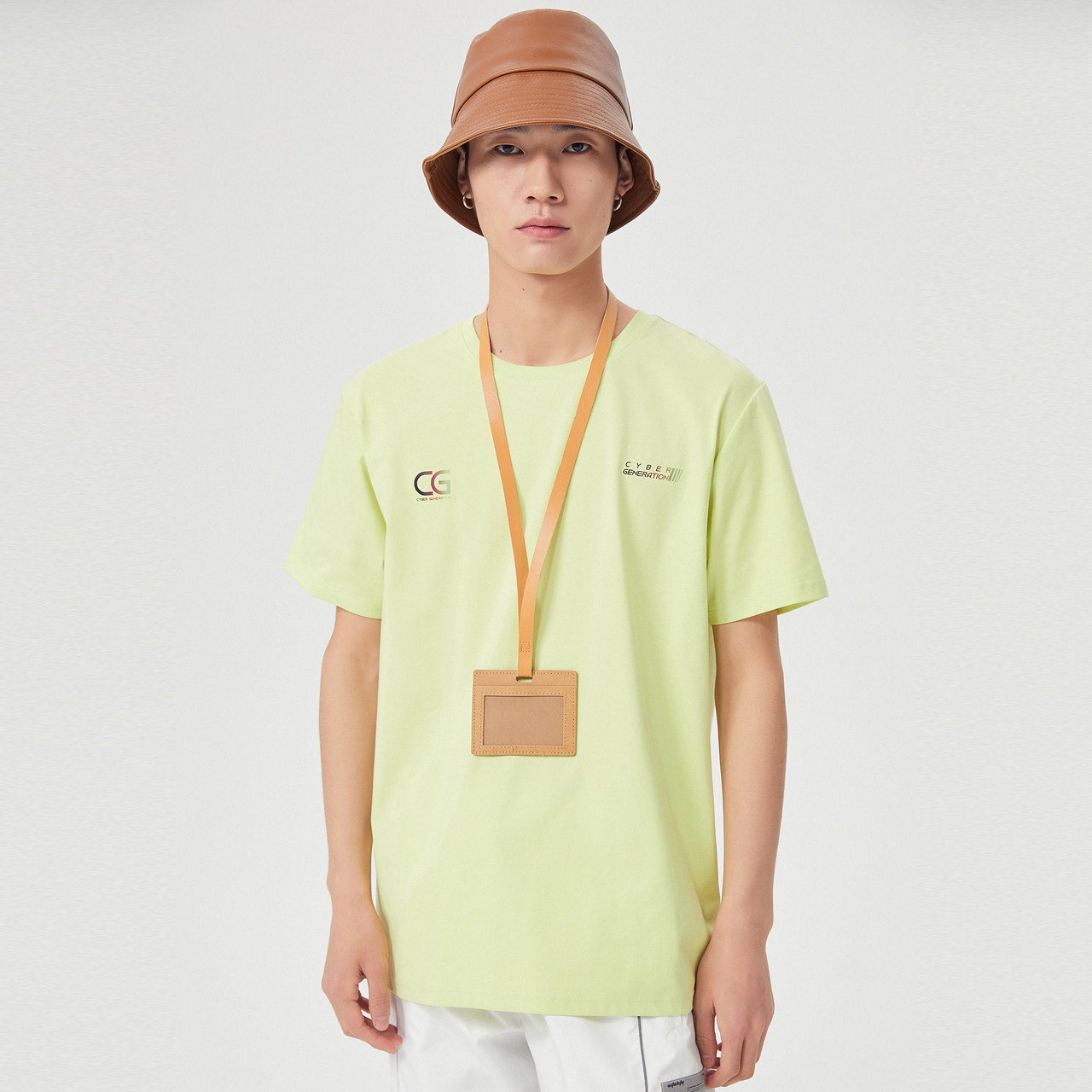 美特斯邦威短袖恤男幻彩潮流春季休闲运动白色体恤707492t恤