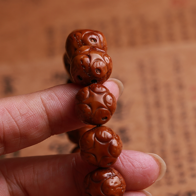 天然紫金金鼠招财鼠菩提子雕刻五星上将八棱手链