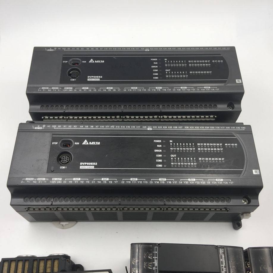 拆机台达plc dvp60es200r成色如图功能完好无端子配端子需另计价