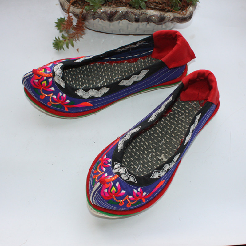 34码尖头手工绣花鞋千层底套脚彝族翘头休闲布鞋布鞋