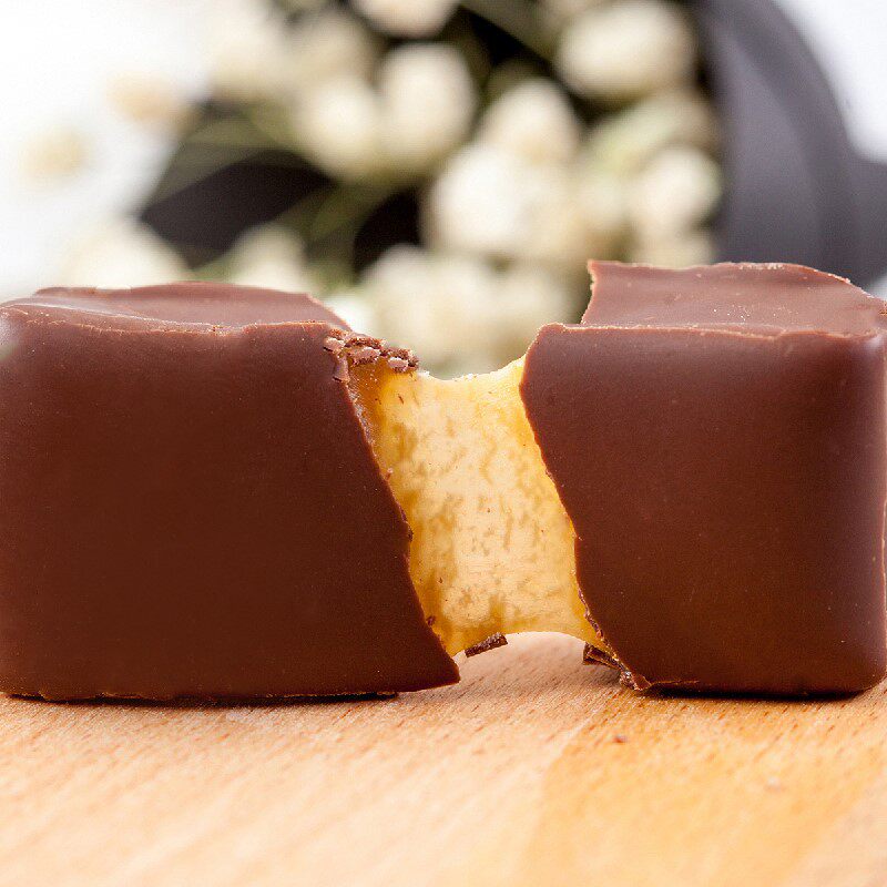 俄罗斯进口kdv白爵士奶油慕斯夹心巧克力糖果500g零食品 婚庆喜糖