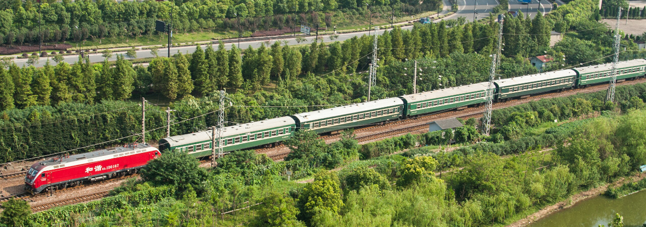 【现货】猩猩模型 yz25b 硬座25b型客运车厢 带灯 定制品