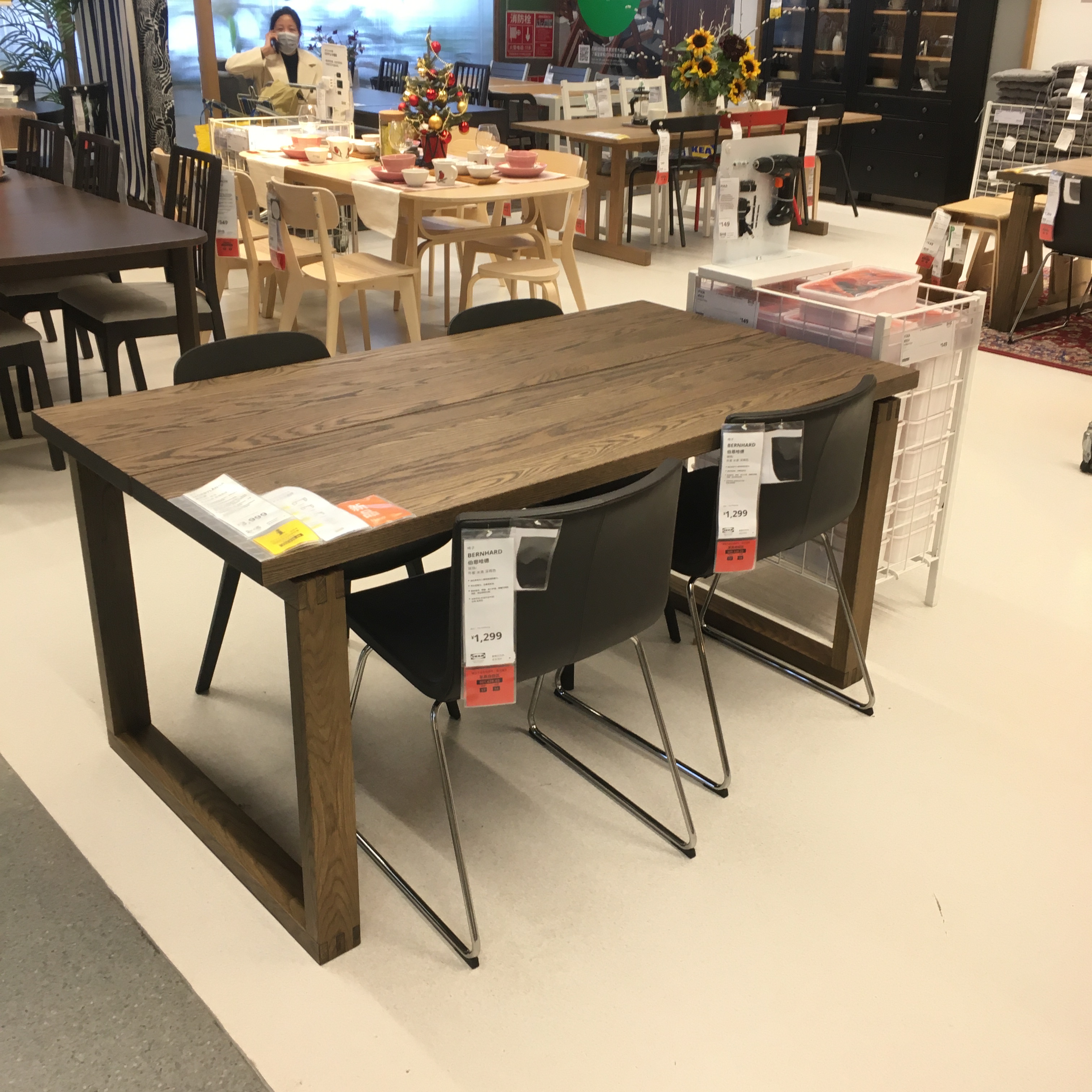 宜家莱维代购比恩橡木餐桌610人实木餐桌