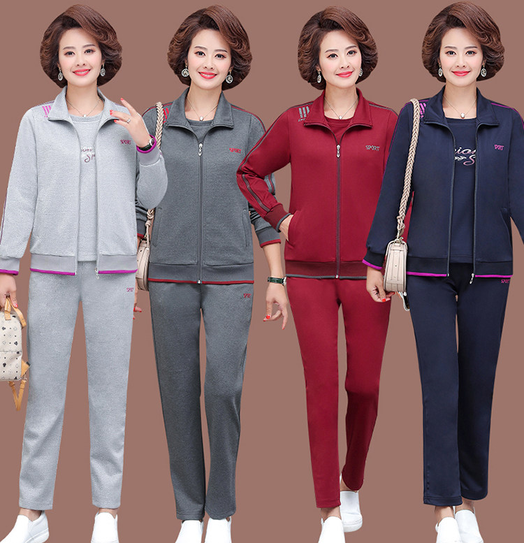 中老年运动服套装女春秋冬大码中年休闲卫衣三件中老年女装