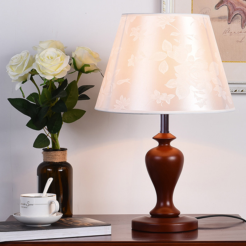 台灯现代新中式简约美式实木卧室床头温馨调光装饰台灯