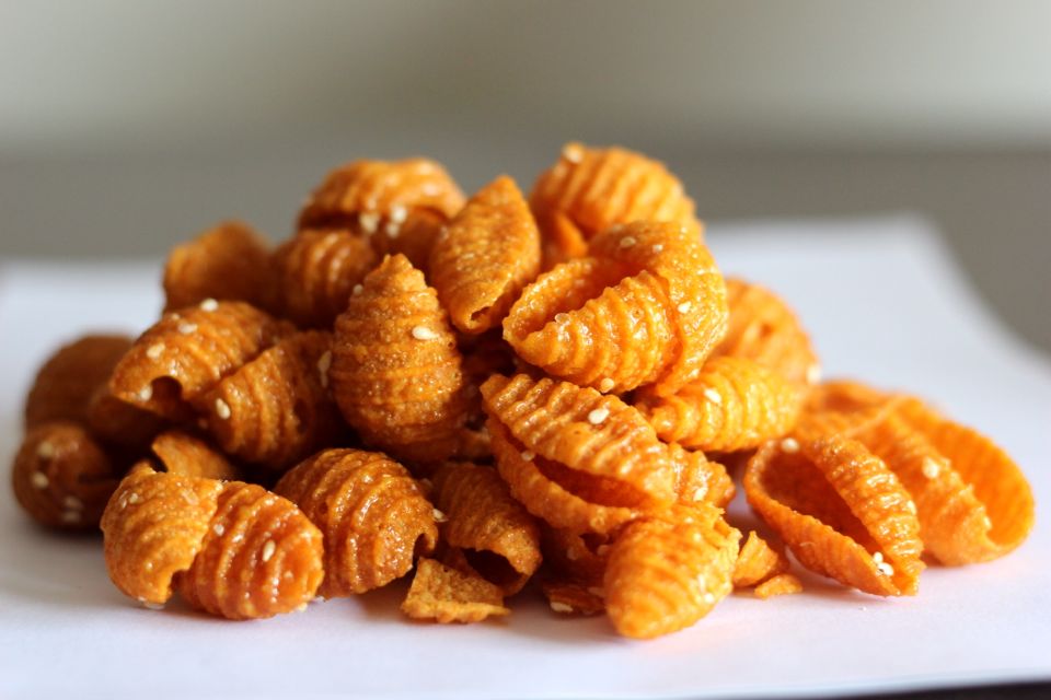 甜畅海螺100g麻辣鱼卷酥脆蜗牛休闲食品膨化零食膨化食品