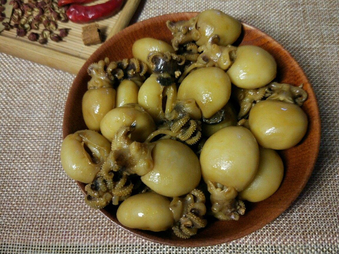 哈哈镜卤味食品 麻辣鸭零食旗舰小吃(墨鱼仔)店铺满百包邮顺丰