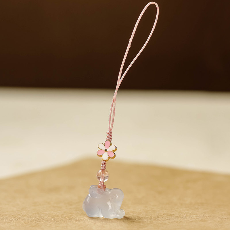 天然玉髓小兔子吊坠萌萌挂件可爱玉兔迷你玉石项坠
