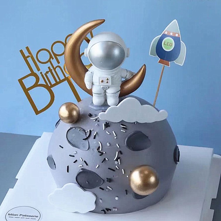 太空宇航员生日蛋糕摆件儿童银河系宇宙装饰黑白星球节日装扮用品